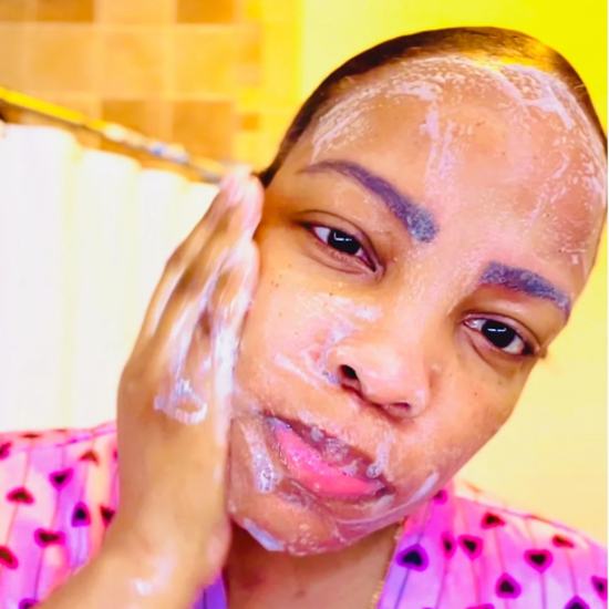 Pineapple & Hyaluronic Acid : Anti-Aging + Exfoliating Face Wash