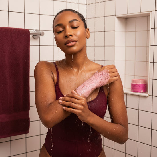 Crimsons kiss:I’M Yours Royal Jelly + Beet Root whipped Body Scrub